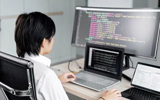 辽源 ,php声明和调用变量的符号是什么？